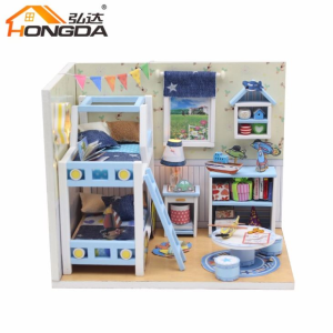 doe-het-zelf poppenhuis in een blokhut