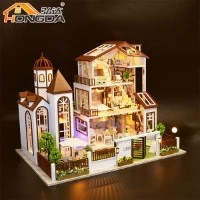 Gemonteerd poppenhuis