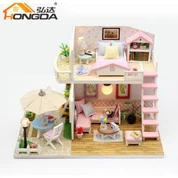 M033 Roze Loft-stijl DIY-poppenhuis