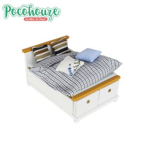 Handgemaakt poppenhuis miniatuur bed
